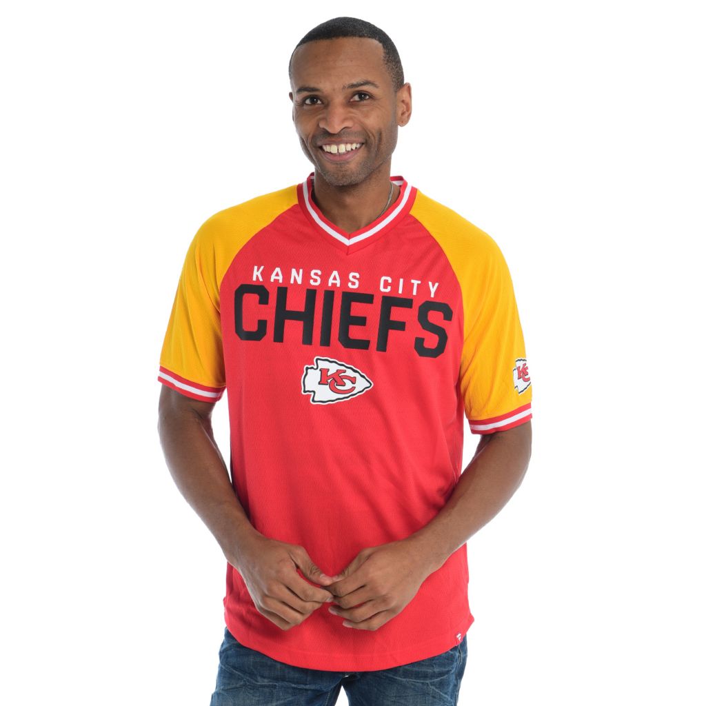 Exclusive Wholesale Opportunity: Premium Sports Apparel & Collector Items - $5.15/unit