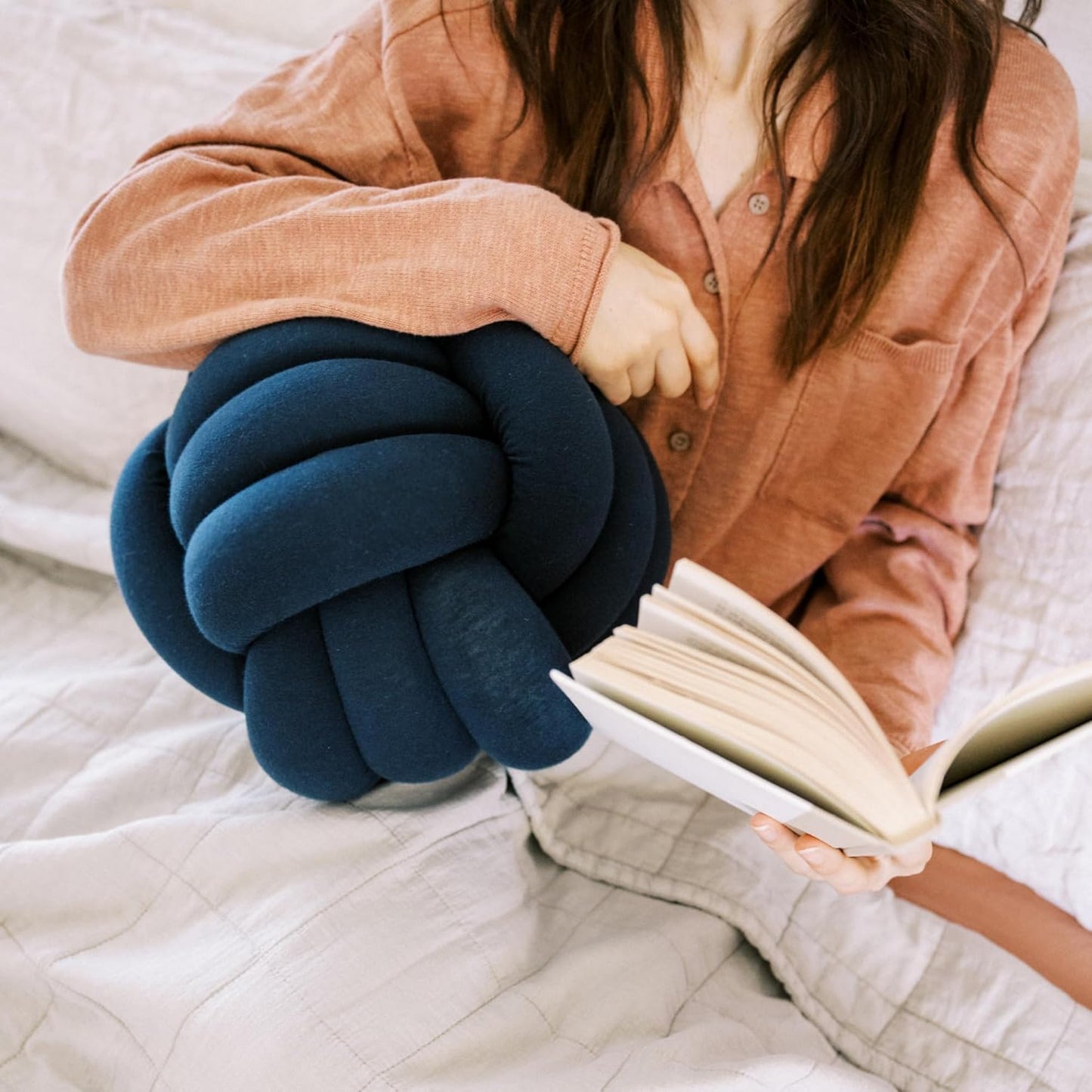 Wholesale Opportunity: Exclusive Bearaby Throw Pillow Liquidation - $6.76/unit