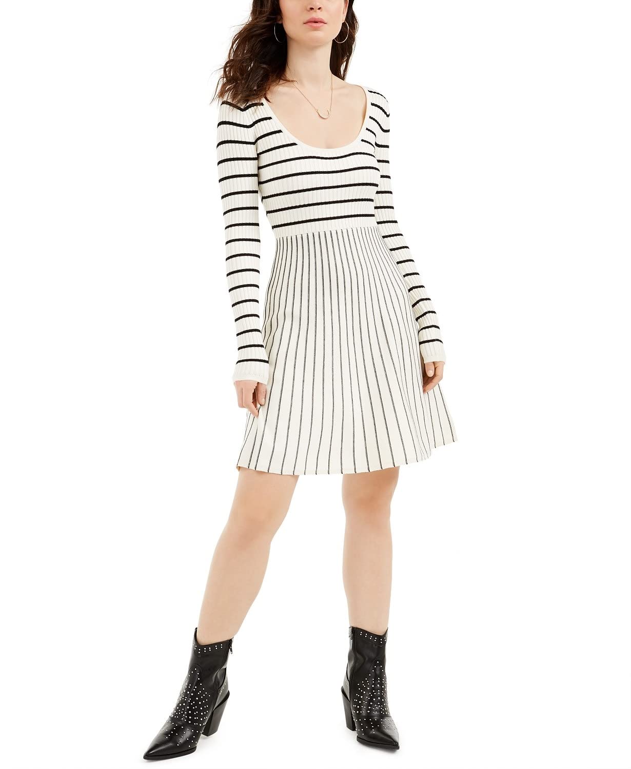 50 Units NWT - High-Quality Assorted Guess