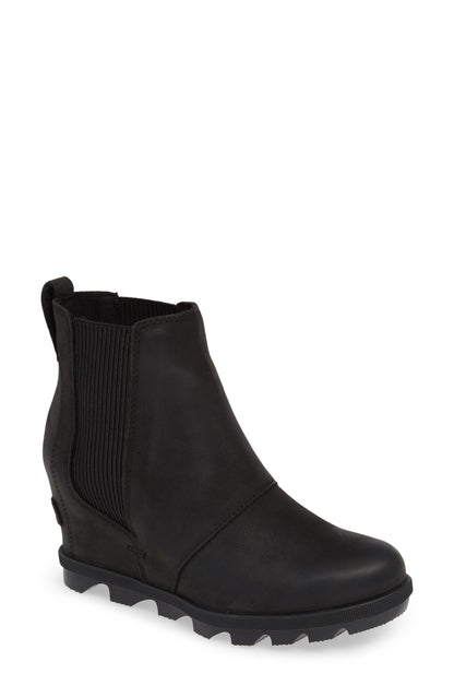 Footwear & Shoe Lot - Boots • Sneakers • Sandals • Outdoor Footwear (FOB NJ) - $10.83/unit