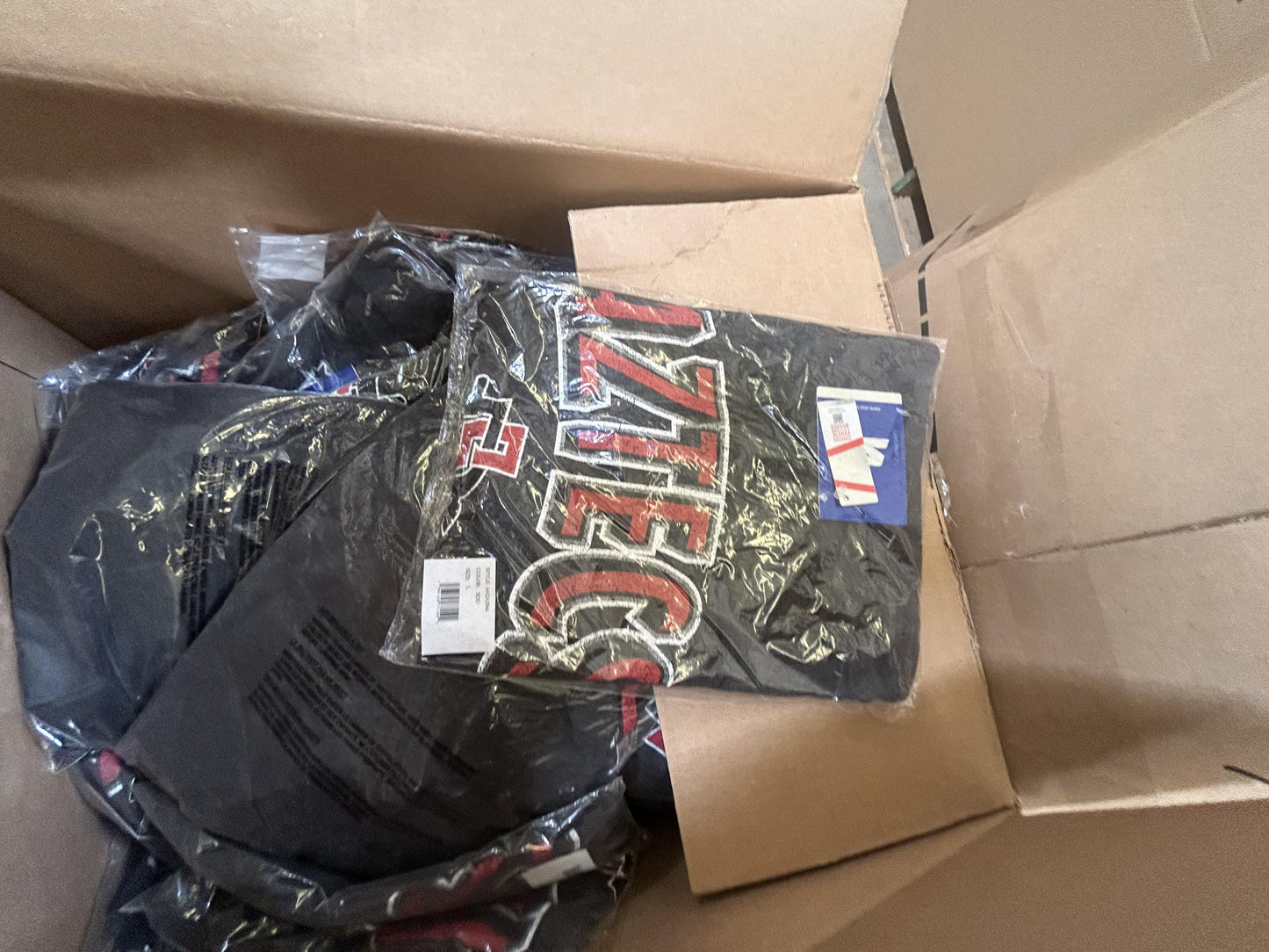 [CA] Collegiate NCAA Apparel Liquidation (FOB UT) - $6.00/unit
