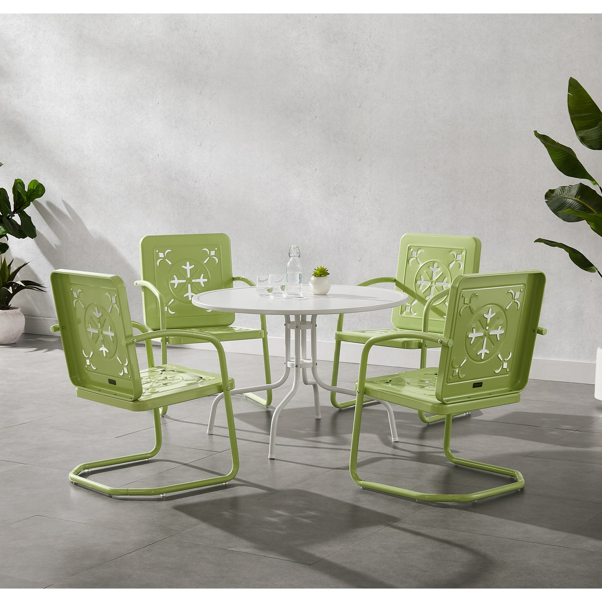 Home & Patio Lot - Dining Sets • Statement Lighting • Furniture • Bedding (FOB UT) - $20.80/unit