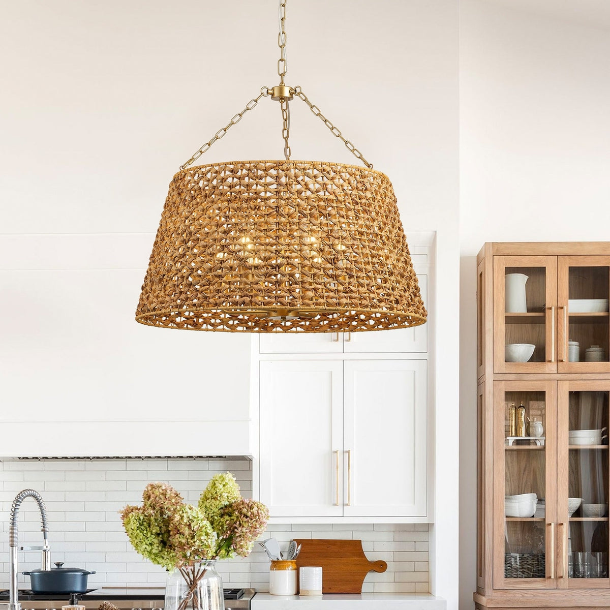 Home & Patio Lot - Dining Sets • Statement Lighting • Furniture • Bedding (FOB UT) - $20.80/unit