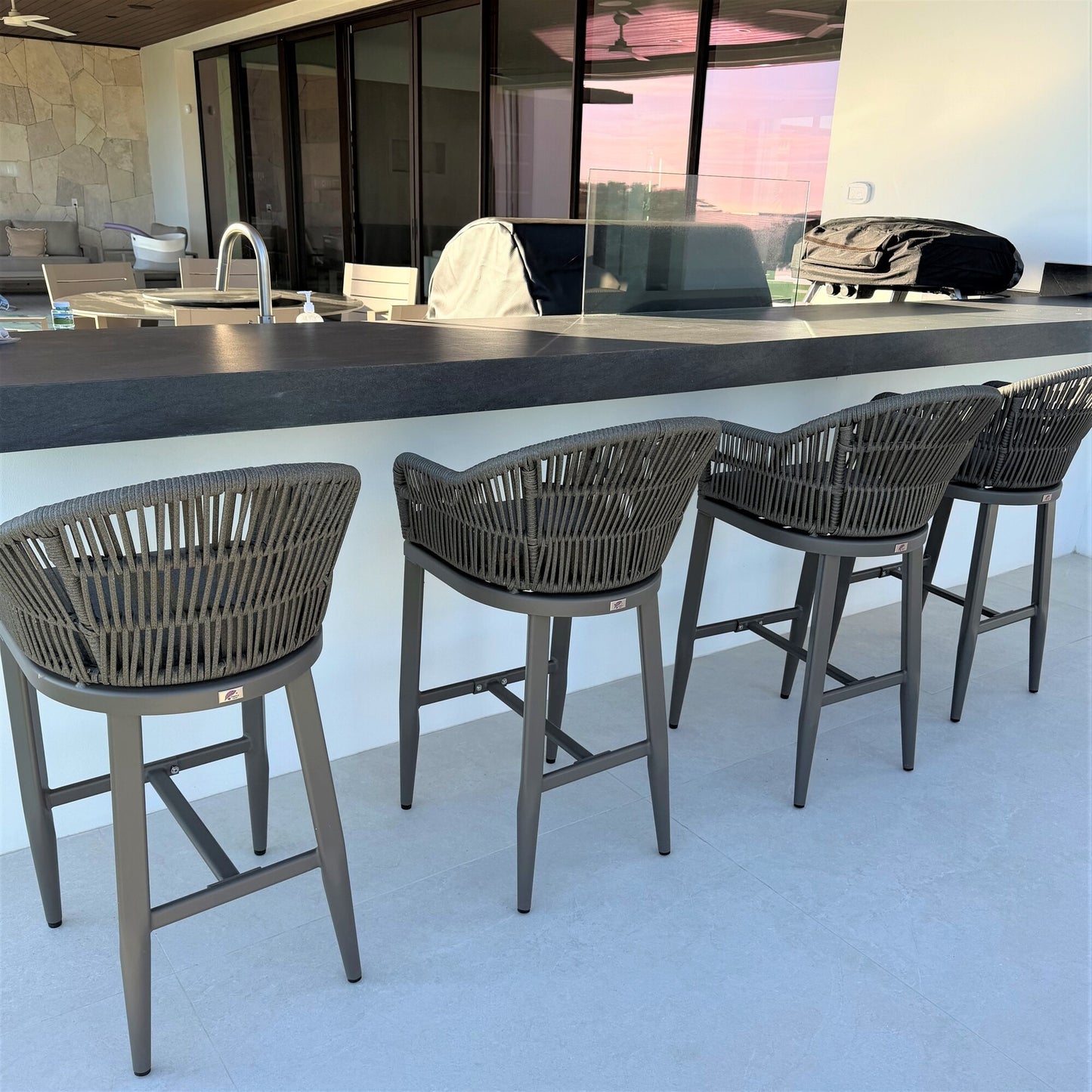 Premium Home, Patio & Lighting Lot - Chandeliers • Furniture • Mirrors • Bedding (FOB UT) - $18.92/unit